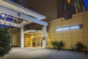 Mercure Hotel dunkel