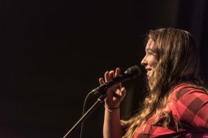 ROSENAU Poetry Slam - als Conférencier und Moderator Marina Sigl