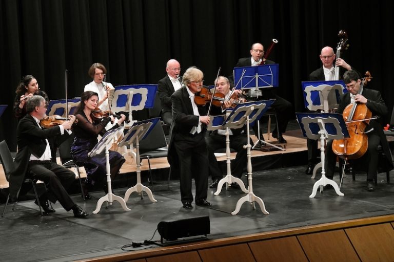 Alt-Wiener Strauss-Ensemble „Neujahrskonzert“