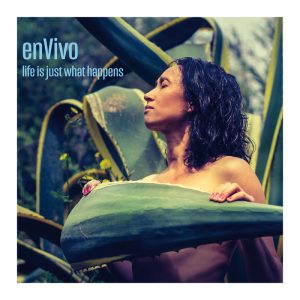 enVivo-Duo - Life Is Just What Happens